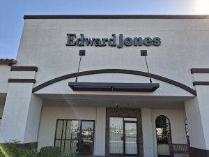 Edward Jones Financial Advisor Andrew Gauer