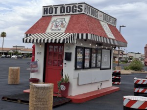 The Dog House Hot Dogs